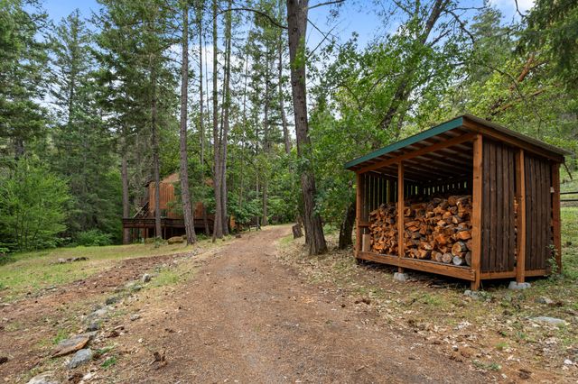 4046 Little Applegate Road, Jacksonville, OR 97530