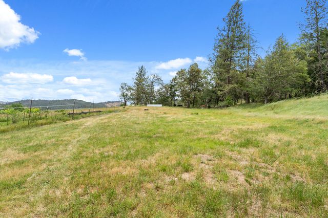 4046 Little Applegate Road, Jacksonville, OR 97530