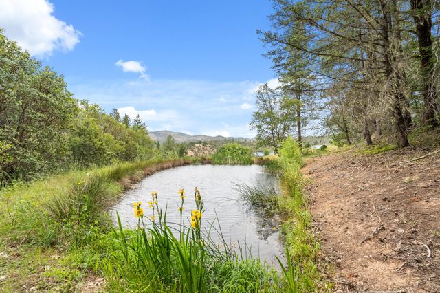 4046 Little Applegate Road, Jacksonville, OR 97530