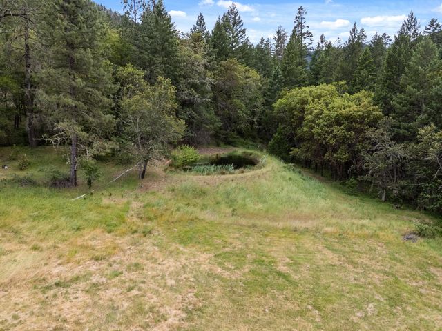 4046 Little Applegate Road, Jacksonville, OR 97530