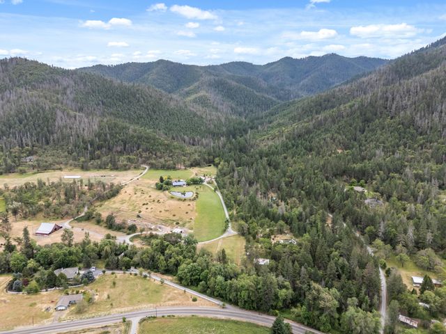 4046 Little Applegate Road, Jacksonville, OR 97530