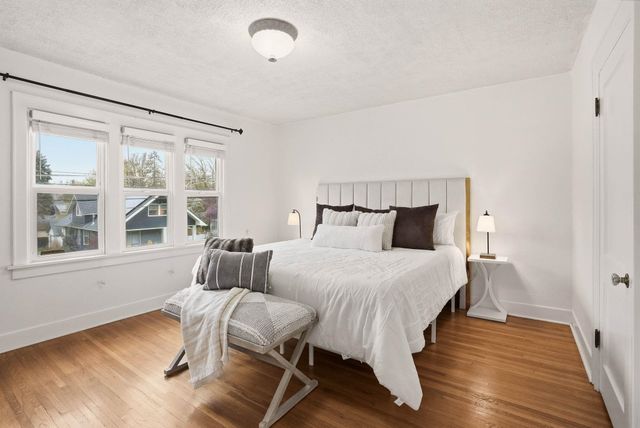 1217 S Jefferson St, Spokane, WA 99204