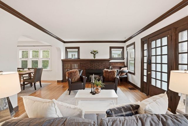 1217 S Jefferson St, Spokane, WA 99204