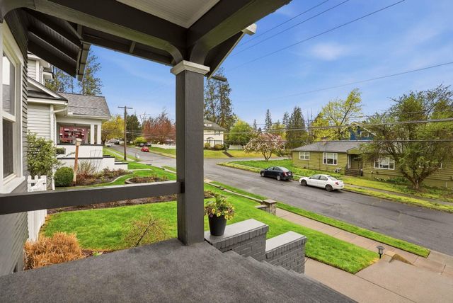 1217 S Jefferson St, Spokane, WA 99204