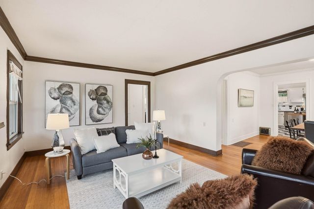 1217 S Jefferson St, Spokane, WA 99204