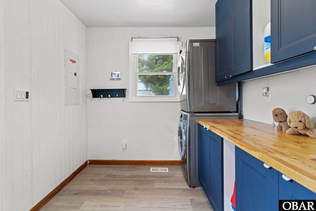 Image 16 of property listing at 185 Launch Landing Road Lot 13, Moyock, NC 27958