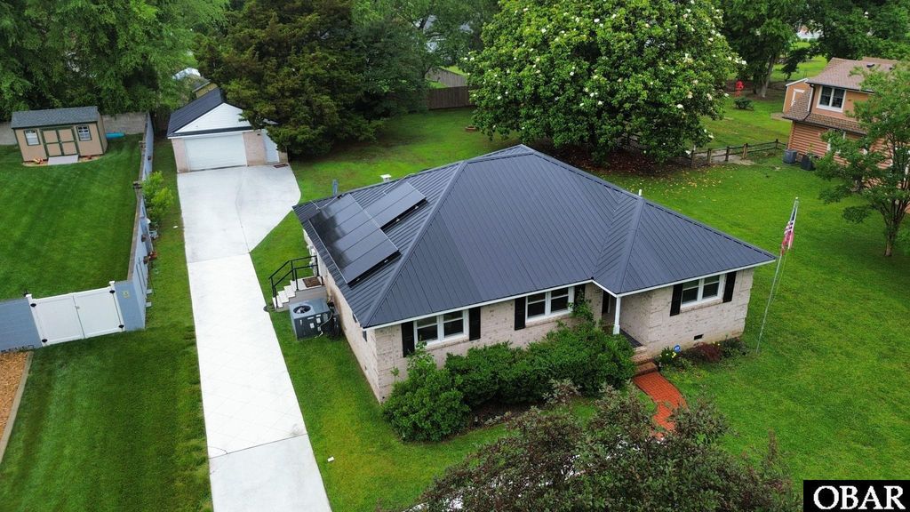 Image 36 of property listing at 185 Launch Landing Road Lot 13, Moyock, NC 27958