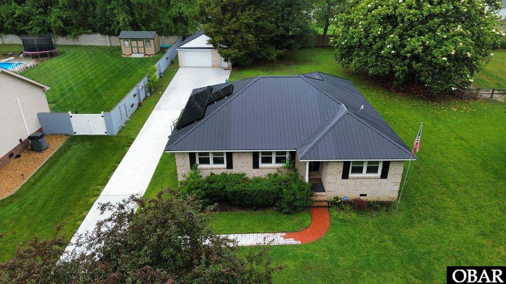 Image 37 of property listing at 185 Launch Landing Road Lot 13, Moyock, NC 27958