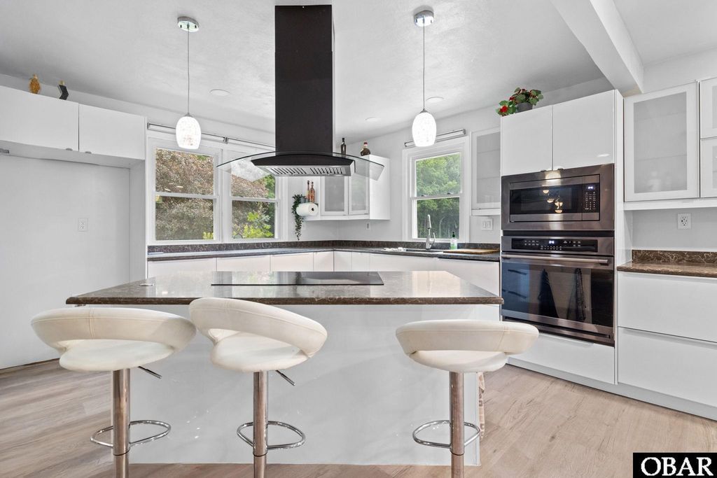 Image 5 of property listing at 185 Launch Landing Road Lot 13, Moyock, NC 27958