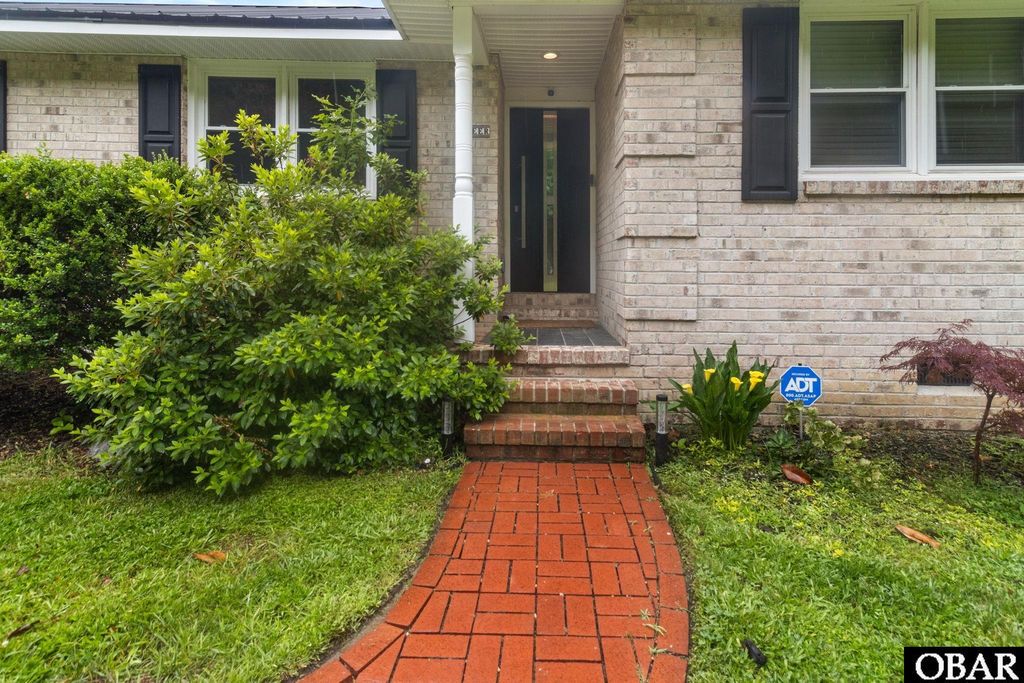 Image 47 of property listing at 185 Launch Landing Road Lot 13, Moyock, NC 27958