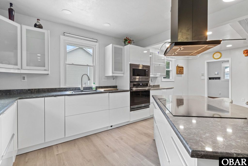 Image 8 of property listing at 185 Launch Landing Road Lot 13, Moyock, NC 27958