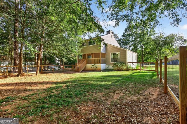 210 Marilyn Drive E, Fayetteville, GA 30214