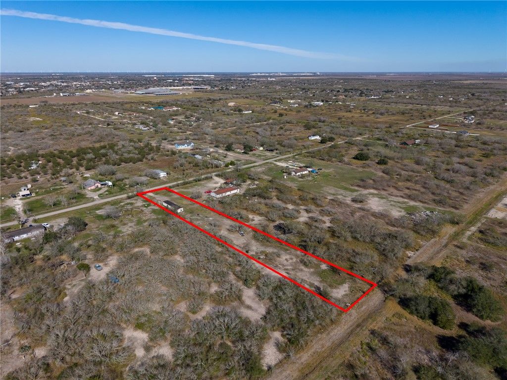 12795 CR 1296, Sinton, TX 78387 — photo 2