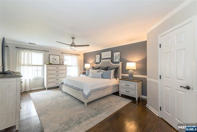 5 Crestview Lane, Sparta, NJ 07871