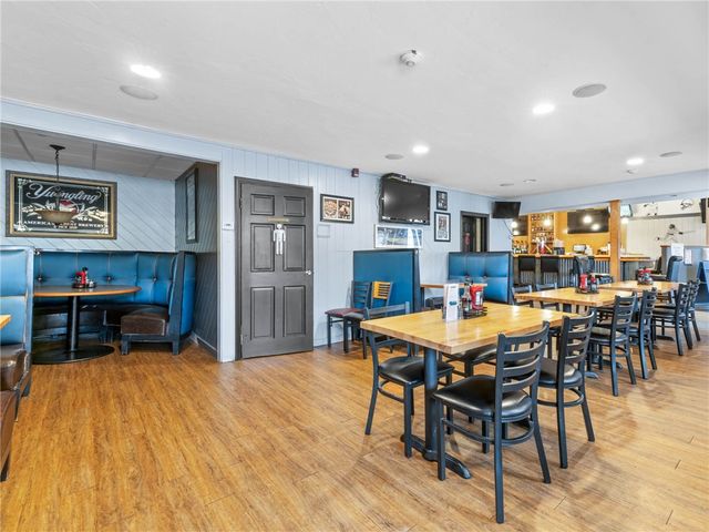 176 Columbus Avenue, Pawtucket, RI 02860