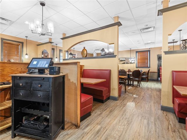 176 Columbus Avenue, Pawtucket, RI 02860