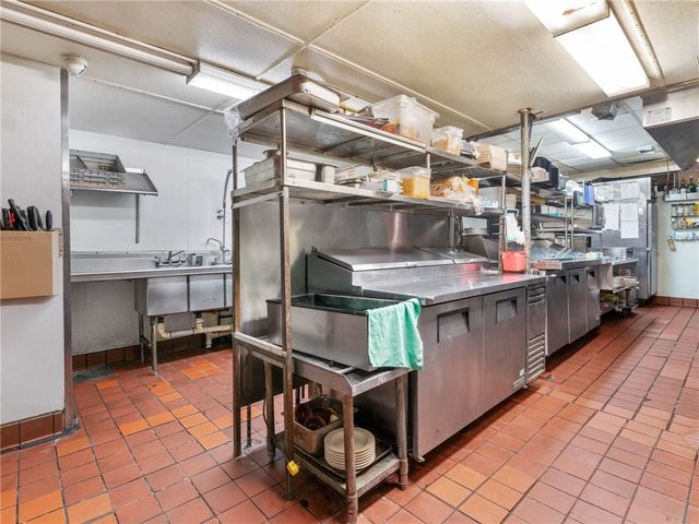 176 Columbus Avenue, Pawtucket, RI 02860