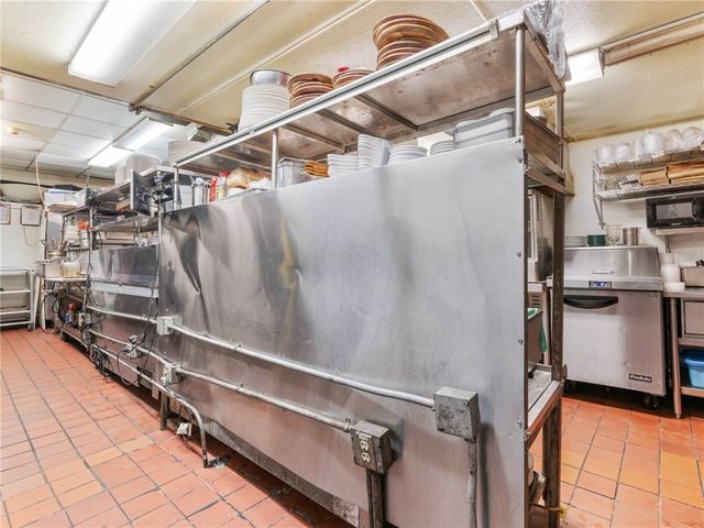 176 Columbus Avenue, Pawtucket, RI 02860