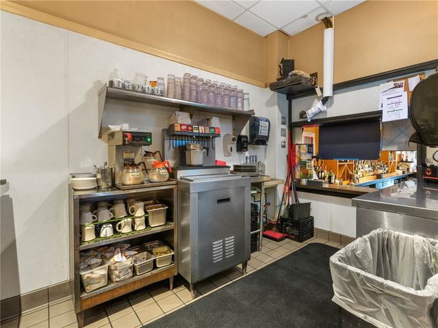 176 Columbus Avenue, Pawtucket, RI 02860