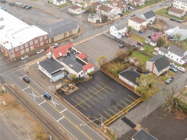 176 Columbus Avenue, Pawtucket, RI 02860