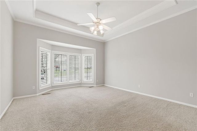 3700 S Bolger Court, Independence, MO 64055