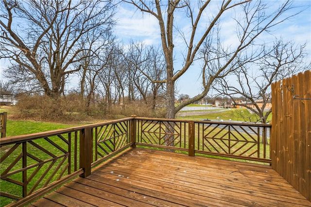 3700 S Bolger Court, Independence, MO 64055