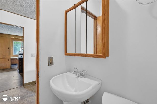 2809 S Outer Drive, Buena Vista Twp, MI 48601