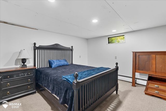 2809 S Outer Drive, Buena Vista Twp, MI 48601