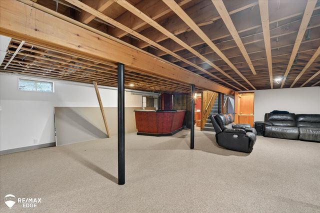 2809 S Outer Drive, Buena Vista Twp, MI 48601