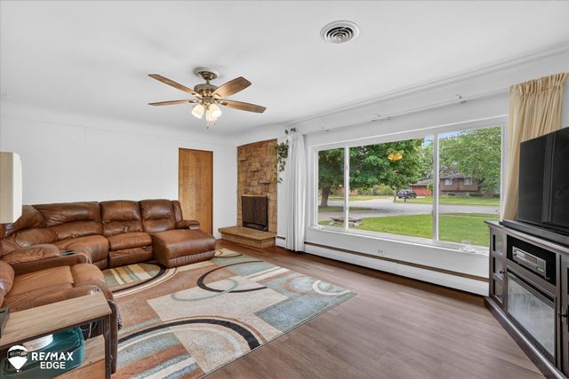 2809 S Outer Drive, Buena Vista Twp, MI 48601