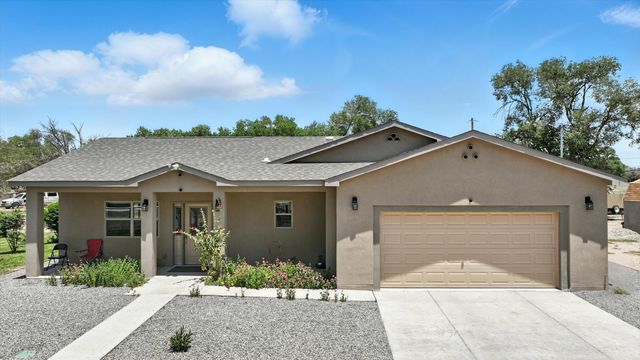 9 Elias Road, Los Lunas, NM 87031