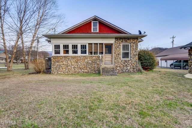 1027 North Elm Avenue, Erwin, TN 37650
