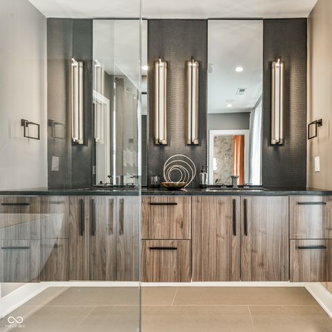 2058 Carrollton Avenue, Indianapolis, IN 46202