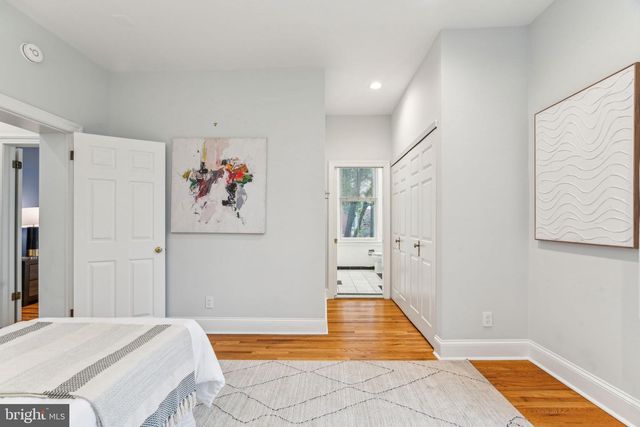 2000 MOUNT VERNON ST, Philadelphia, PA 19130