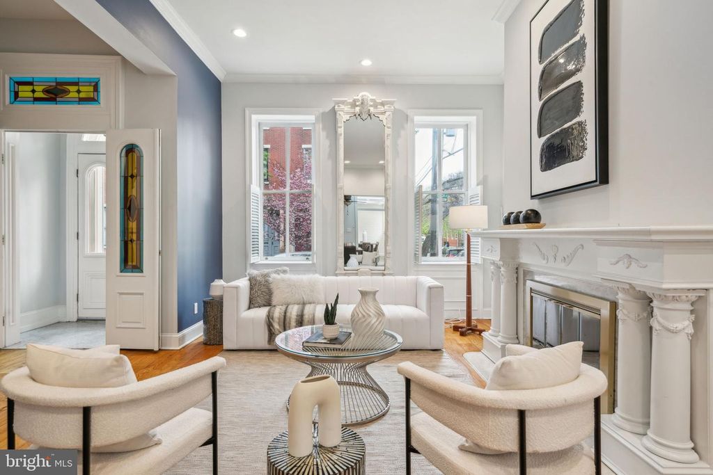 2000 MOUNT VERNON ST, Philadelphia, PA 19130