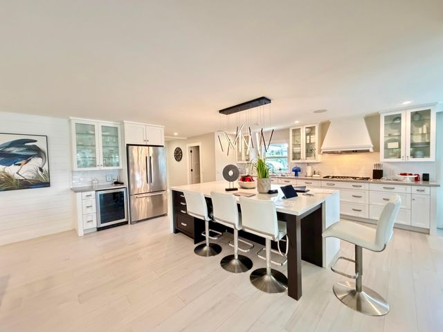 1327 Partridge Place N, Boynton Beach, FL 33436