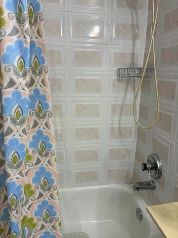 620 Horizon W 202, Boynton Beach, FL 33435