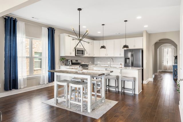 587 Lingering Way, Hendersonville, TN 37075