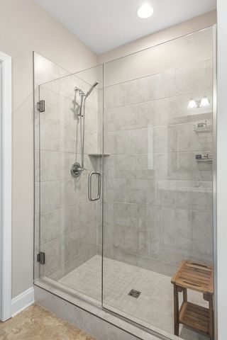 587 Lingering Way, Hendersonville, TN 37075