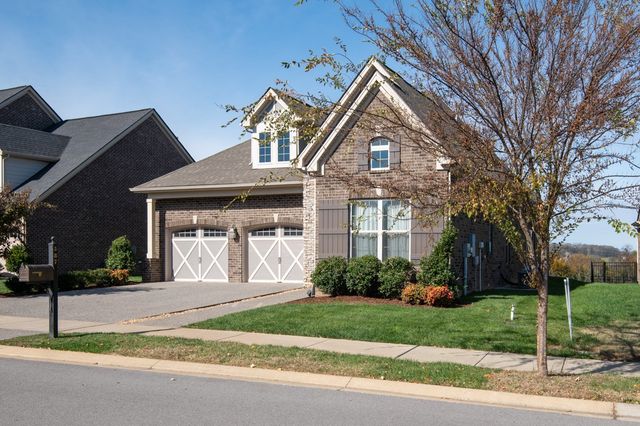 587 Lingering Way, Hendersonville, TN 37075