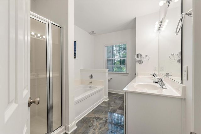 197 Golfview Lane, Summerville, SC 29485