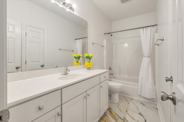 197 Golfview Lane, Summerville, SC 29485