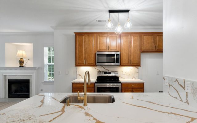 197 Golfview Lane, Summerville, SC 29485