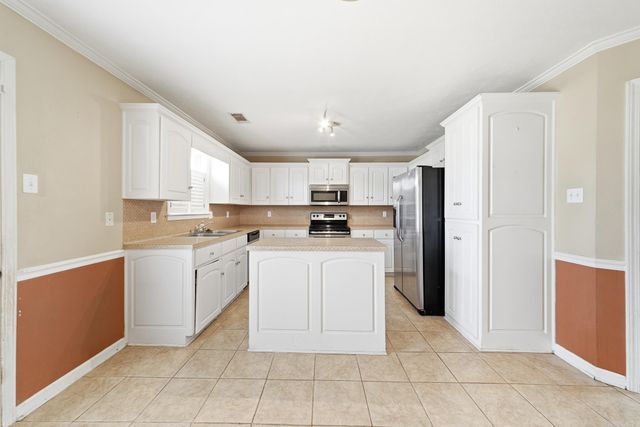 7 Moonlight Cove, Ward, AR 72176