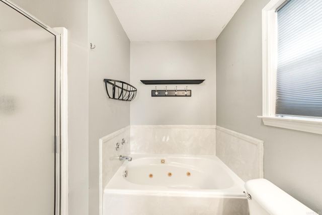 7 Moonlight Cove, Ward, AR 72176