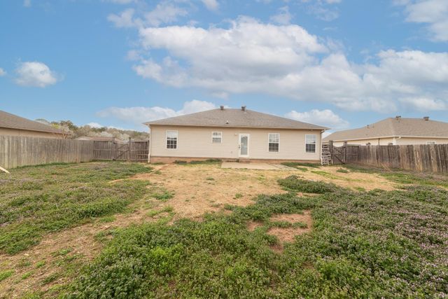 7 Moonlight Cove, Ward, AR 72176