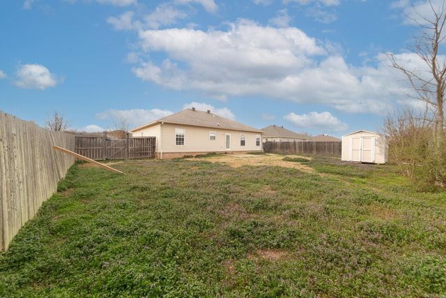 7 Moonlight Cove, Ward, AR 72176