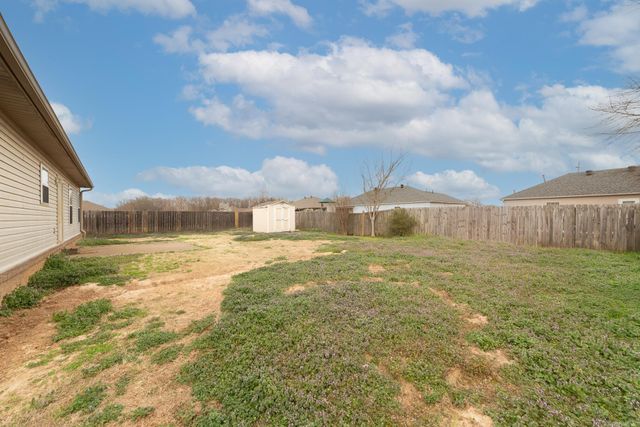 7 Moonlight Cove, Ward, AR 72176