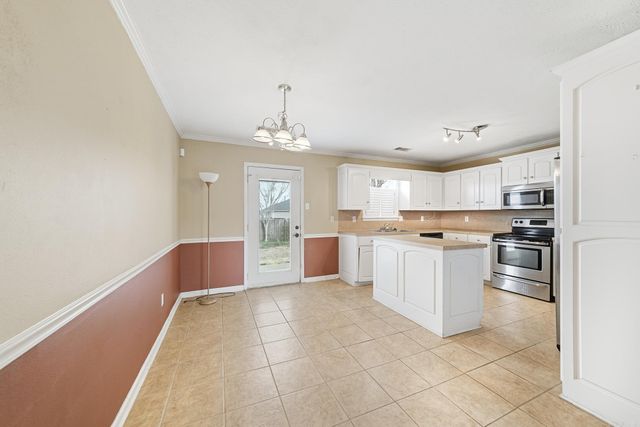 7 Moonlight Cove, Ward, AR 72176