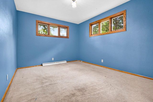 1512 N REXFORD STREET, Appleton, WI 54914
